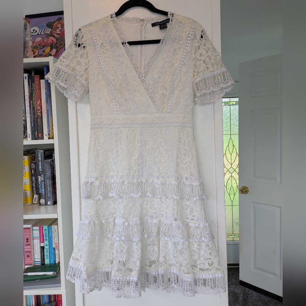 French Connection White Lace Ruffles Dress US 6
